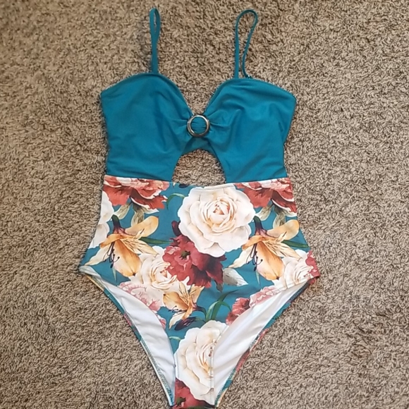 Cupshe Other - Brand new swimsuit